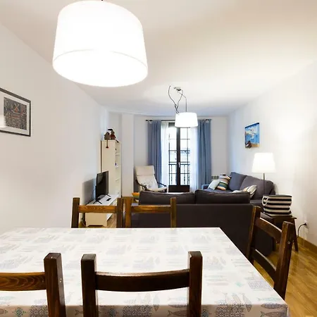 Ubilla - Basquenjoy Apartmán