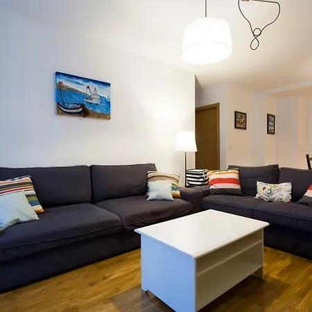 Ubilla - Basquenjoy Apartmán